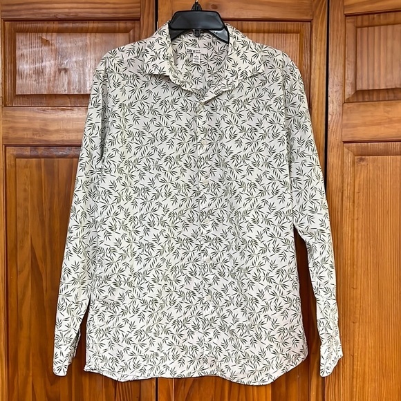 Bar III Organic Cotton Slim Fit Button Down Shirt - Picture 1 of 10